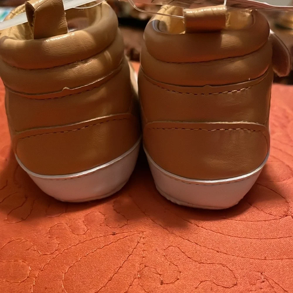NWT Little Me Tan and White Baby Walker Shoes with Velcro Strap Baby Size 3